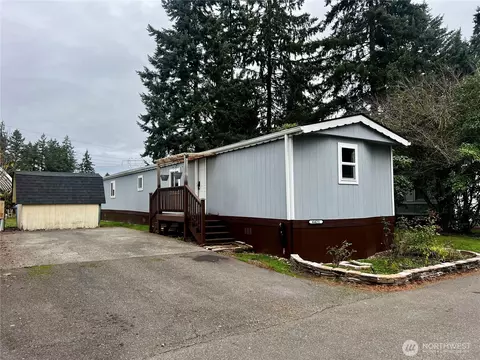 6421 161st St Ct E #9, Puyallup, WA 98375