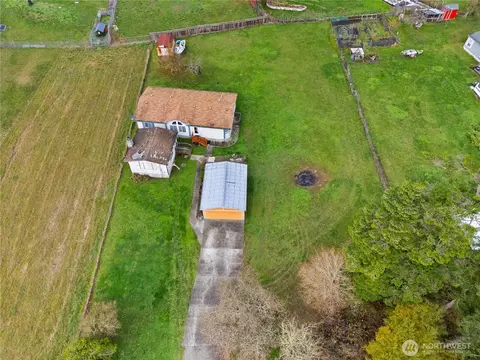 1622 Stephen St, Oak Harbor, WA 98277