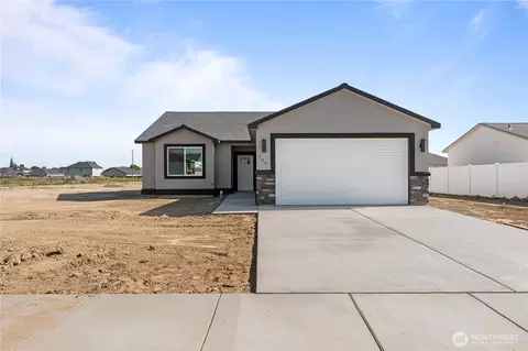 713 O St NE, Quincy, WA 98848