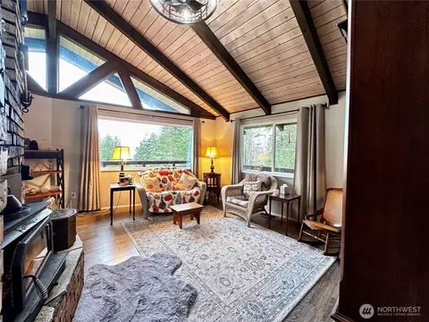 Living - 364 Old Dads Rd, Sequim, WA 98382 photo 4 of 5