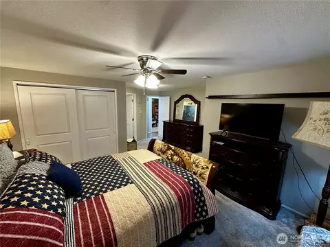 Bedroom - 364 Old Dads Rd, Sequim, WA 98382 photo 2 of 7