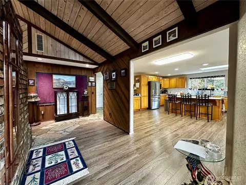 Entry Way - 364 Old Dads Rd, Sequim, WA 98382 photo 6 of 8