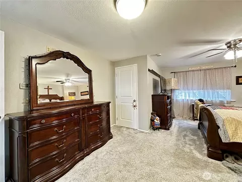 Bedroom - 364 Old Dads Rd, Sequim, WA 98382 photo 3 of 7