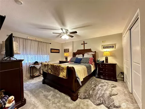 Bedroom - 364 Old Dads Rd, Sequim, WA 98382 photo 1 of 7