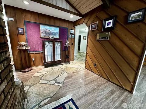 Entry Way - 364 Old Dads Rd, Sequim, WA 98382 photo 3 of 8
