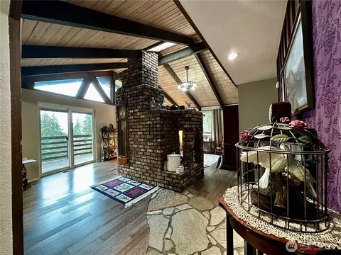 Entry Way - 364 Old Dads Rd, Sequim, WA 98382 photo 5 of 8