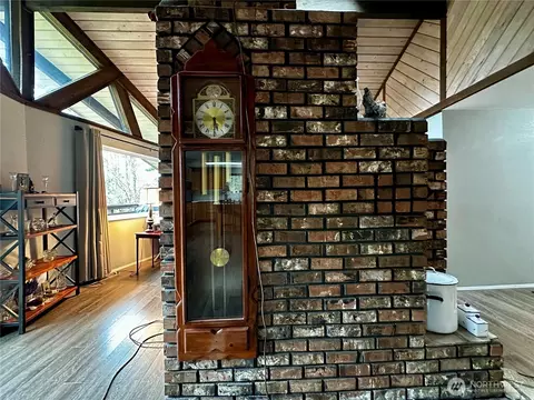 Entry Way - 364 Old Dads Rd, Sequim, WA 98382 photo 7 of 8