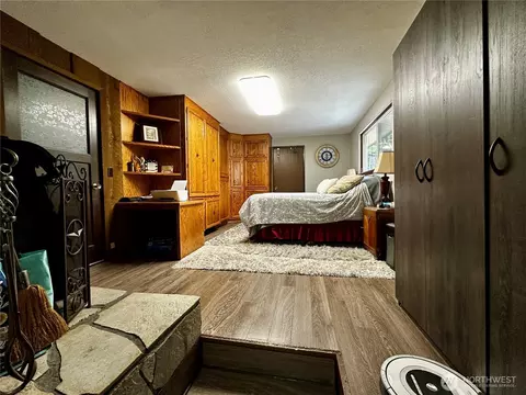 Bedroom - 364 Old Dads Rd, Sequim, WA 98382 photo 4 of 7