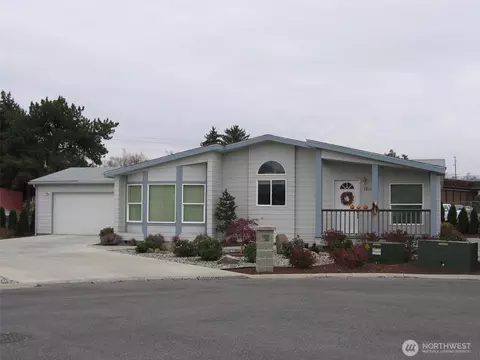 1811 Heritage Dr, Wenatchee, WA 98801