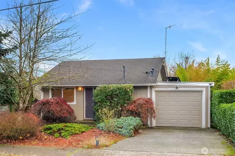 811 SW Langston Rd, Renton, WA 98057