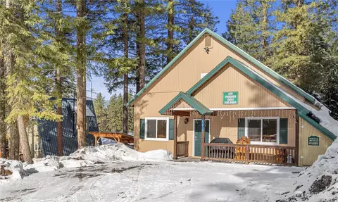 25813 Bridle Ln, Leavenworth, WA 98826