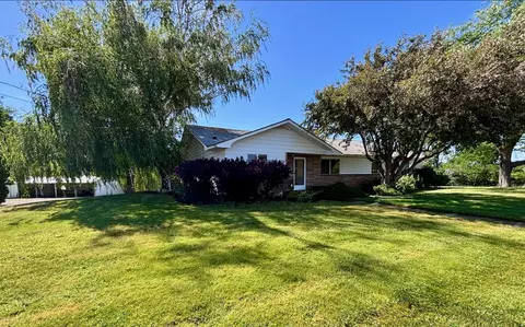 1171 Cleman Rd, Ellensburg, WA 98926