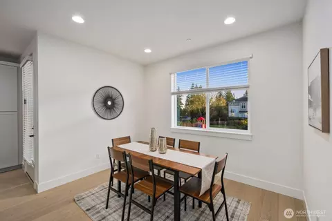 Dining - 20 160th Pl SE, Bothell, WA 98012 photo 1 of 1
