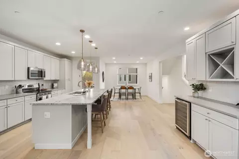 Kitchen - 20 160th Pl SE, Bothell, WA 98012 photo 6 of 6