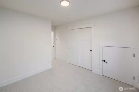 Bedroom - 20 160th Pl SE, Bothell, WA 98012 photo 5 of 8