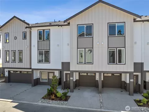 16111 36th Ave W #F8, Lynnwood, WA 98087