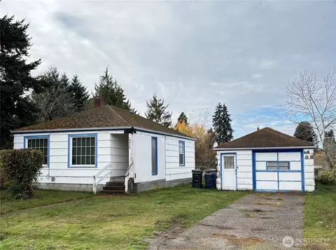 8424 S D St, Tacoma, WA 98444