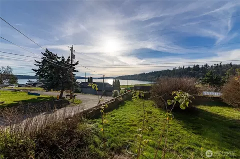7931 Caddy St, Anacortes, WA 98221