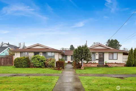 908 Liberty St, Lynden, WA 98264