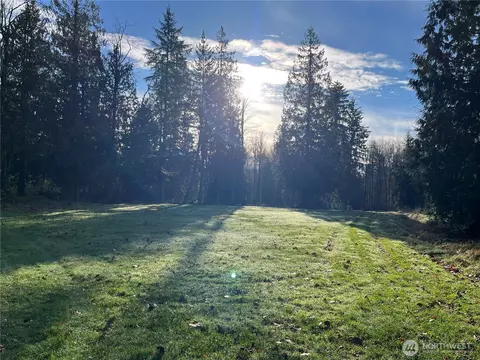 9524 Freedom Pl, Blaine, WA 98230