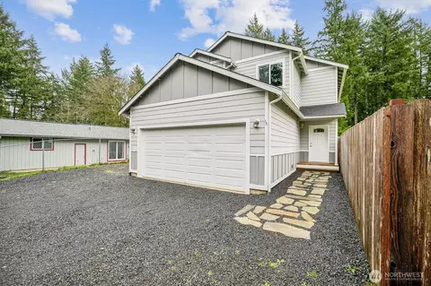 741 NE Larson Blvd, Belfair, WA 98528