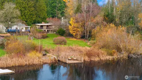 12057 NE 97th St, Kirkland, WA 98033