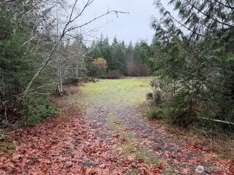 3791 NE Sandhill Rd, Belfair, WA 98528