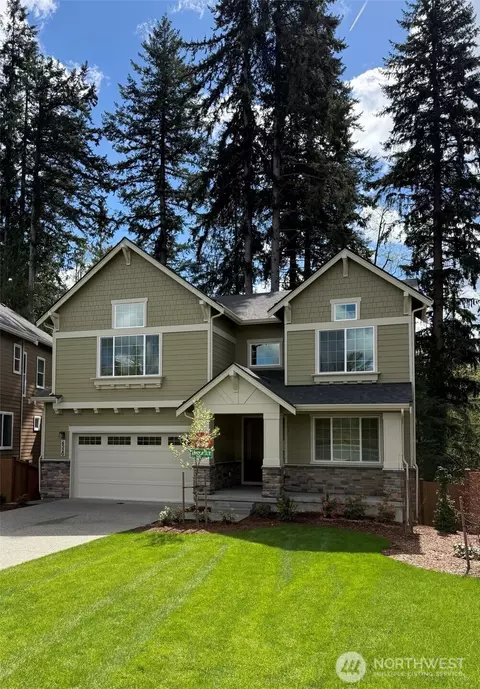 6520 213th Avenue Ct E, Bonney Lake, WA 98391