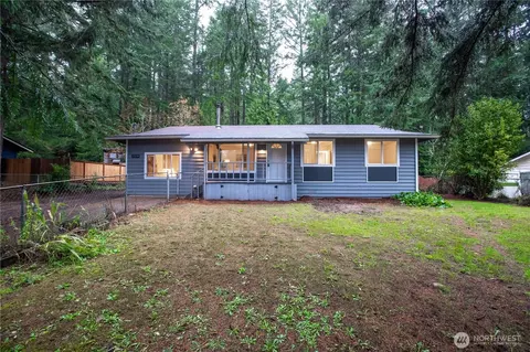 13674 Dolly Varden Ln NW, Bremerton, WA 98312