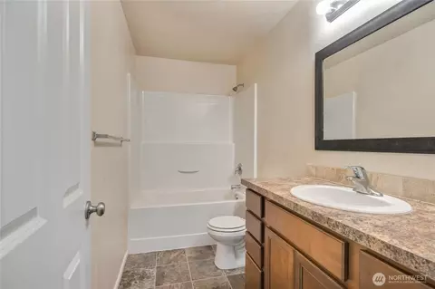 Bath - 1746 180th Ct E, Spanaway, WA 98387 photo 3 of 3
