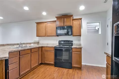 Kitchen - 1746 180th Ct E, Spanaway, WA 98387 photo 1 of 2