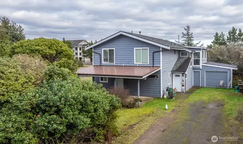 971 Point Brown Ave SE, Ocean Shores, WA 98569
