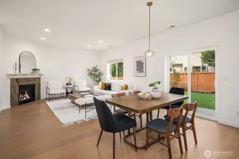 Dining - 3601 223rd Pl SE, Bothell, WA 98021 photo 3 of 3