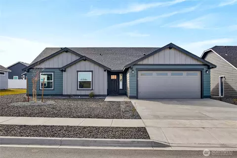 4337 W Sand Hill St, Moses Lake, WA 98837