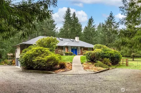 5815 95th Ave SW, Olympia, WA 98512