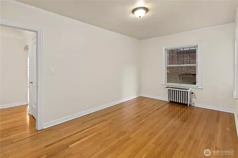 Living - 409 10th Ave E, Seattle, WA 98102 photo 1 of 5