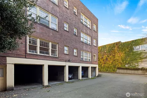 Exterior - 409 10th Ave E, Seattle, WA 98102 photo 5 of 6