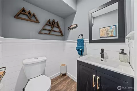 Bath - 22810 56th Ave E, Spanaway, WA 98387 photo 1 of 3