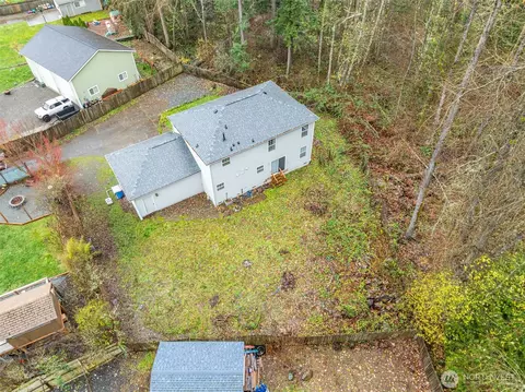 View/Area - 22810 56th Ave E, Spanaway, WA 98387 photo 2 of 3