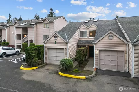 1825 S 330th St #B2, Federal Way, WA 98003