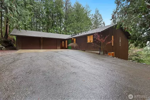 24605 SE 146th St, Issaquah, WA 98027