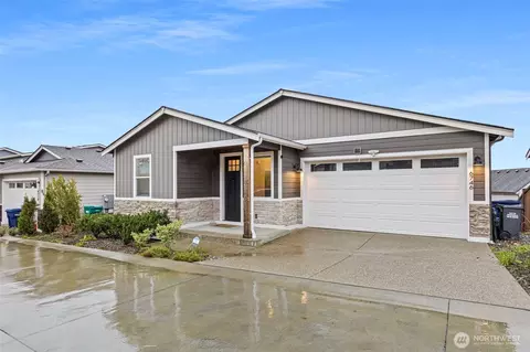6746 44th St NE, Marysville, WA 98270