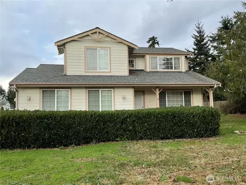 780 SW Orcas St, Oak Harbor, WA 98277