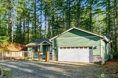 29704 SE 361st Pl, Enumclaw, WA 98022