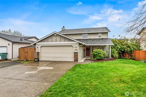 104 Westminster Dr, Kelso, WA 98626