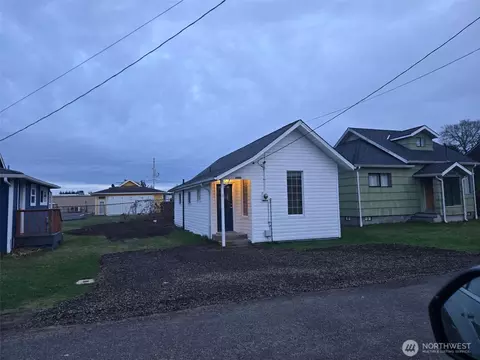 25912 N Pl, Ocean Park, WA 98640