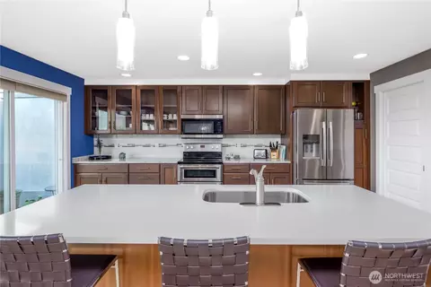 Kitchen - 100 B Hilltop Dr, Sequim, WA 98382 photo 2 of 7