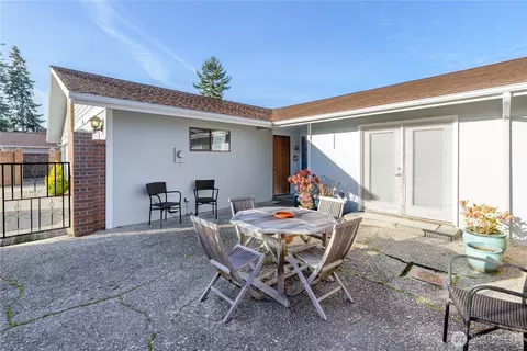 Exterior - 100 B Hilltop Dr, Sequim, WA 98382 photo 1 of 5