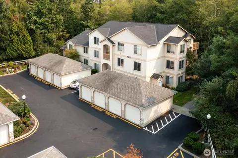 723 114th St SW #Y-203, Everett, WA 98204