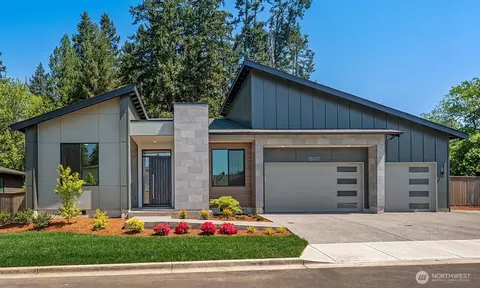 15011 NW 11th Pl, Vancouver, WA 98685